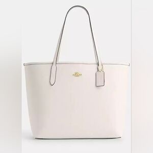 NWOT Coach City Tote 2024 Bag